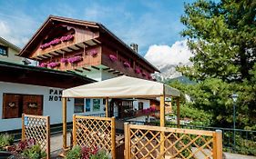 Hotel Panda Cortina- ricarica auto elettriche